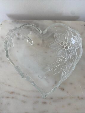 Mikasa Crystal Heart Frosted Poinsettia Dish - Germany - Great Condition